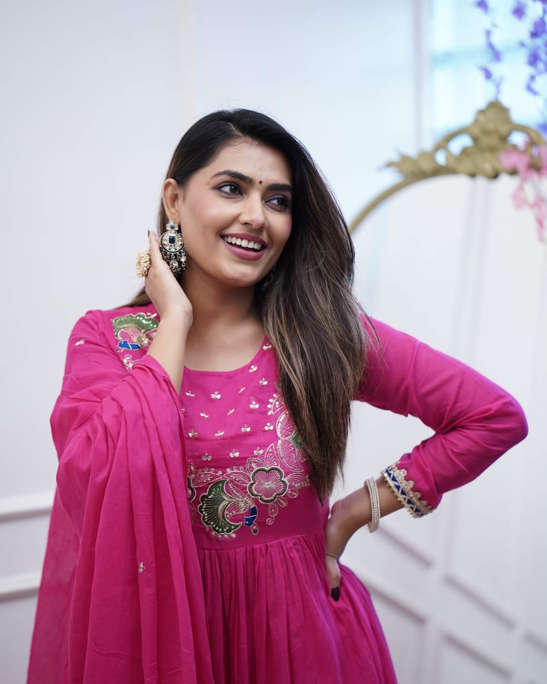 NIRAJFASHION.  MORLO